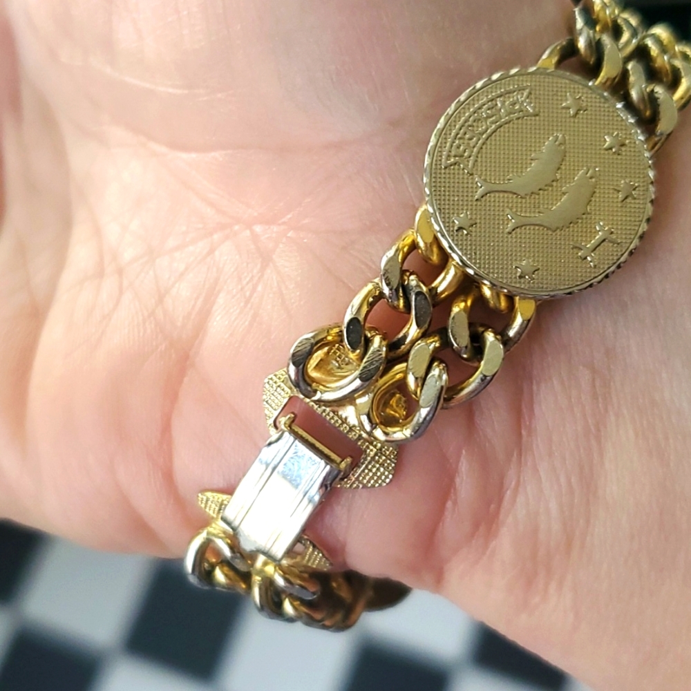 Vintage Goldtone Pisces bracelet - Picture 5 of 5